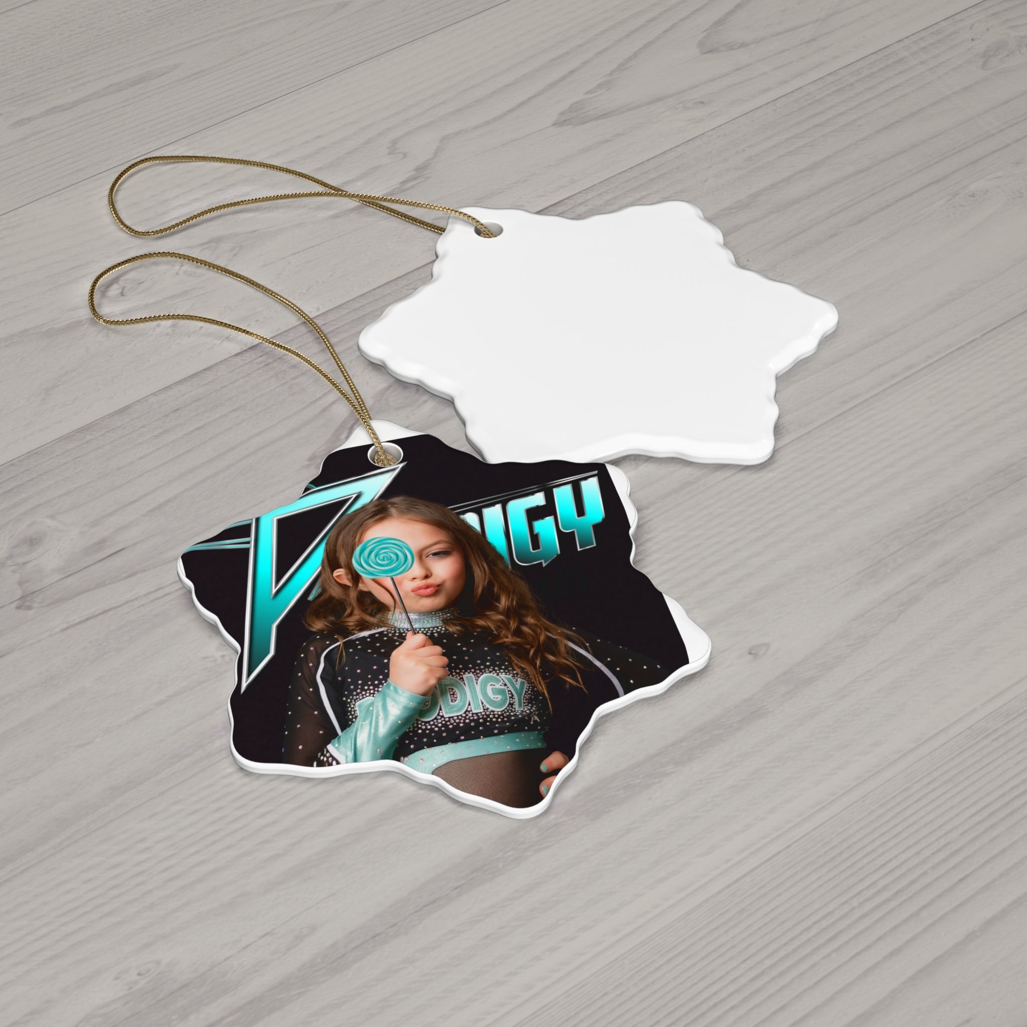 Personalized Ceramic Ornaments, Custom Star Shaped Holiday Decor, Kids Names Christmas Gift, Cheerful Keepsake Decoration, Unique [...]